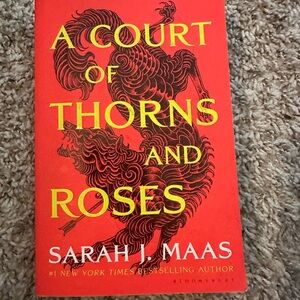 A Court of Thorns and Roses Book